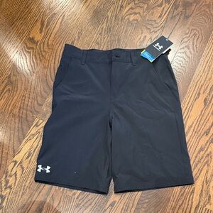 Under Armour boys black dress Dark Shorts